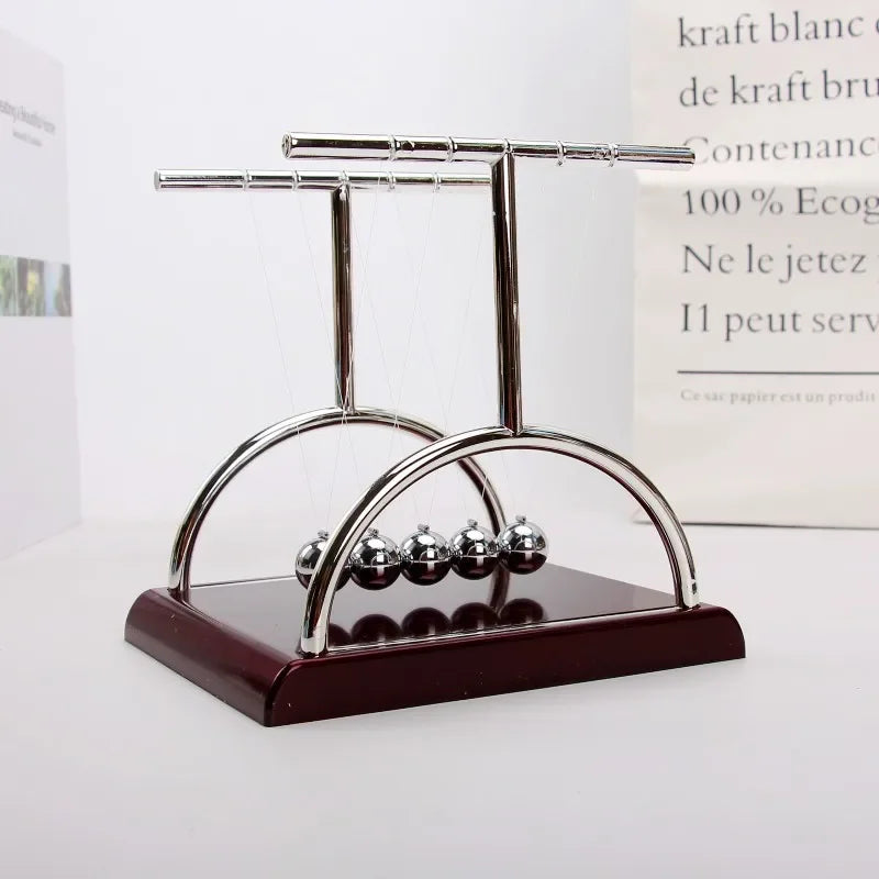 Newton Cradle Balance