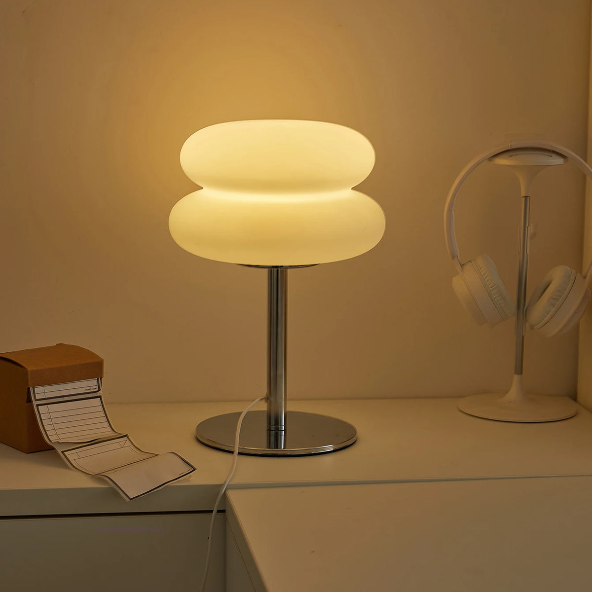Numa Lamp
