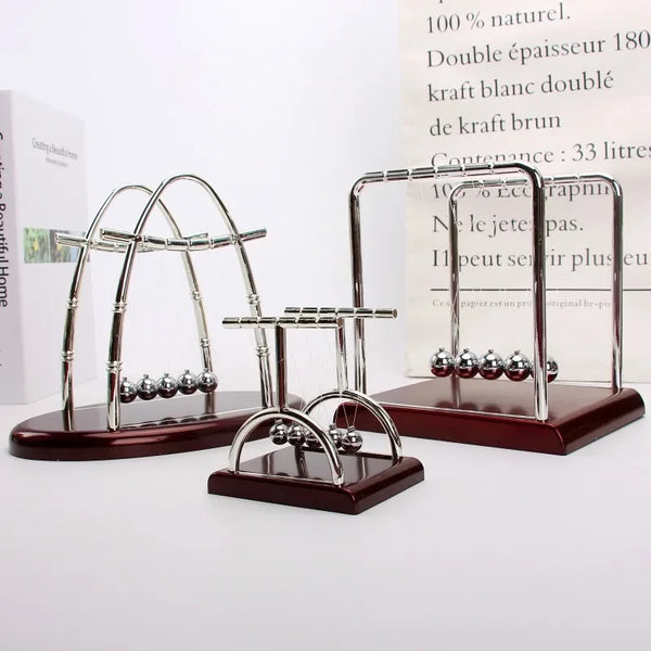 Newton Cradle Balance